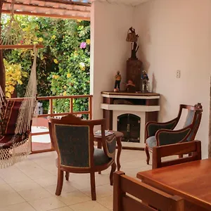https://blue-house-galapagos.puertoayorahotels.com