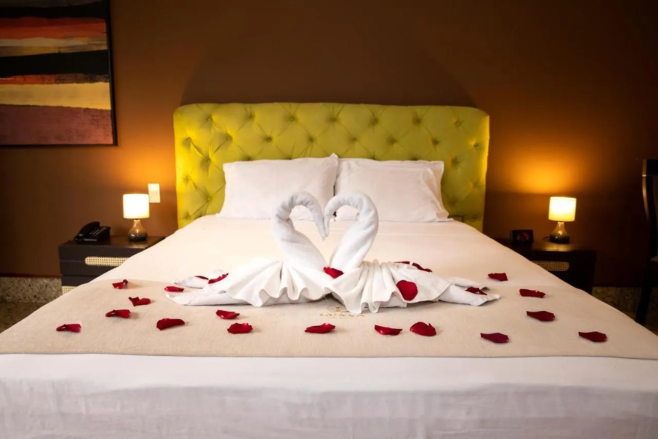 Luxva Hotel Boutique Guayaquil 4*,